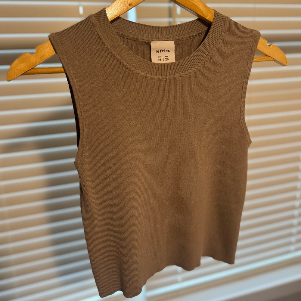 Gray crop top